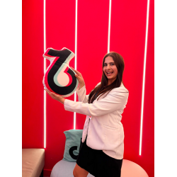 ampo-larguense se destaca entre criadoras do TikTok Shop e participa de treinamento exclusivo em São Paulo